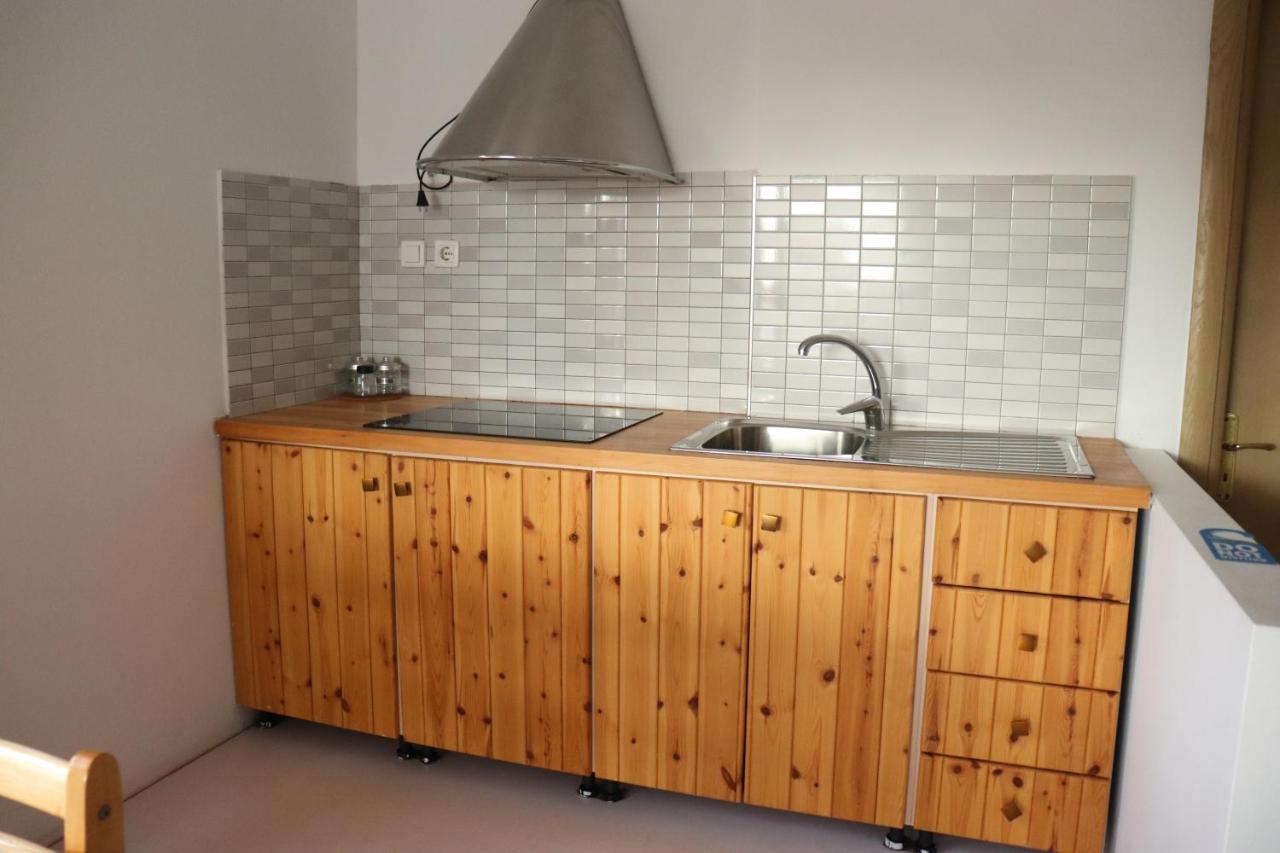 Apartments Piazza Himare Ngoại thất bức ảnh